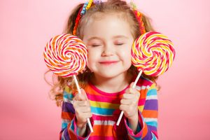 Impara a riconoscere gli additivi nel cibo dei bambini