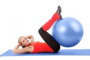 Addominali d’acciaio con la fitball