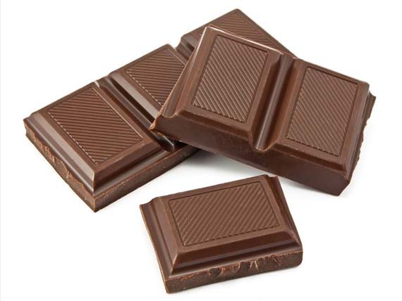 cioccolato al latte, calcio crescere vivere sani