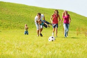 8 sport da fare con tuo figlio per tornare in forma