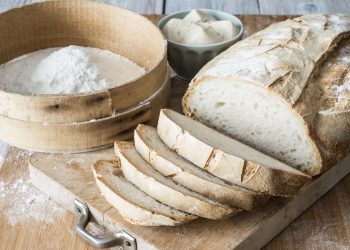 Pane di semola con pasta madre