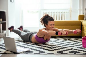 Poco tempo per lo sport? Allenati a casa!
