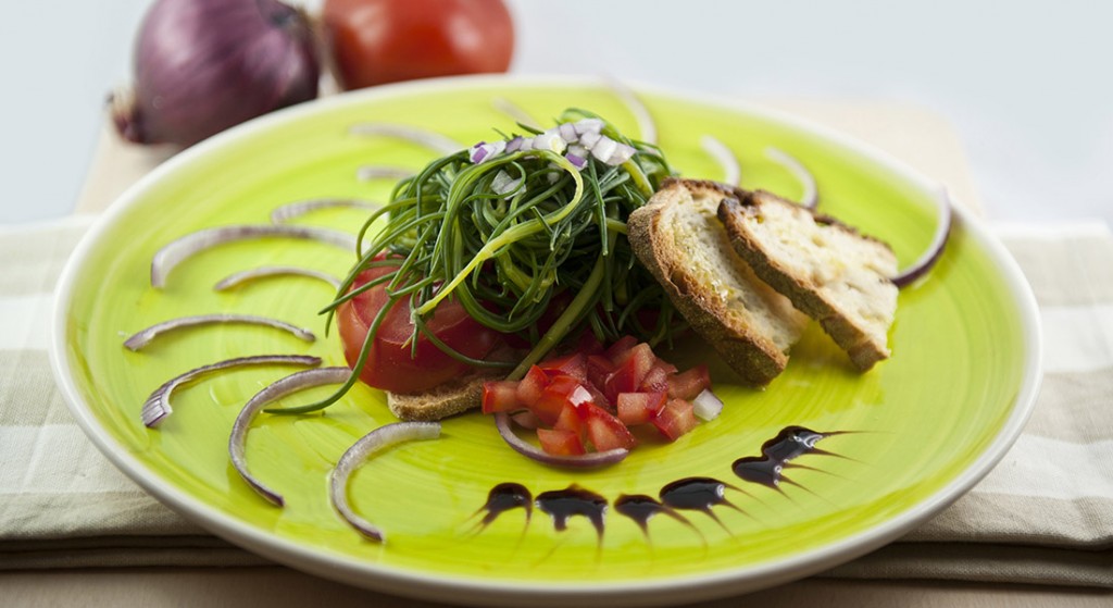 Insalata di agretti su cuore di bue 3 Insalata di agretti