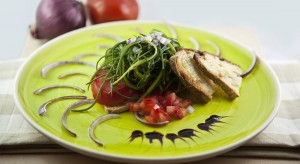 Insalata di agretti su cuore di bue