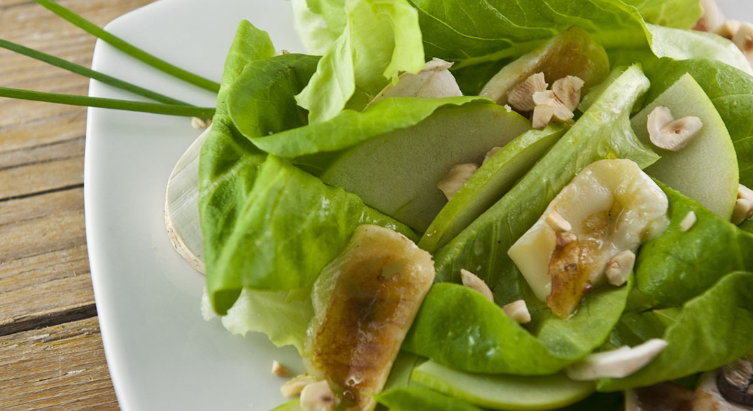 Ricetta dell'insalata di champignon e mela verde