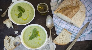 Crema di lattuga, un piatto fresco e nutriente