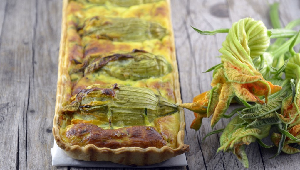 quiche con fiori di zucca e zucchine