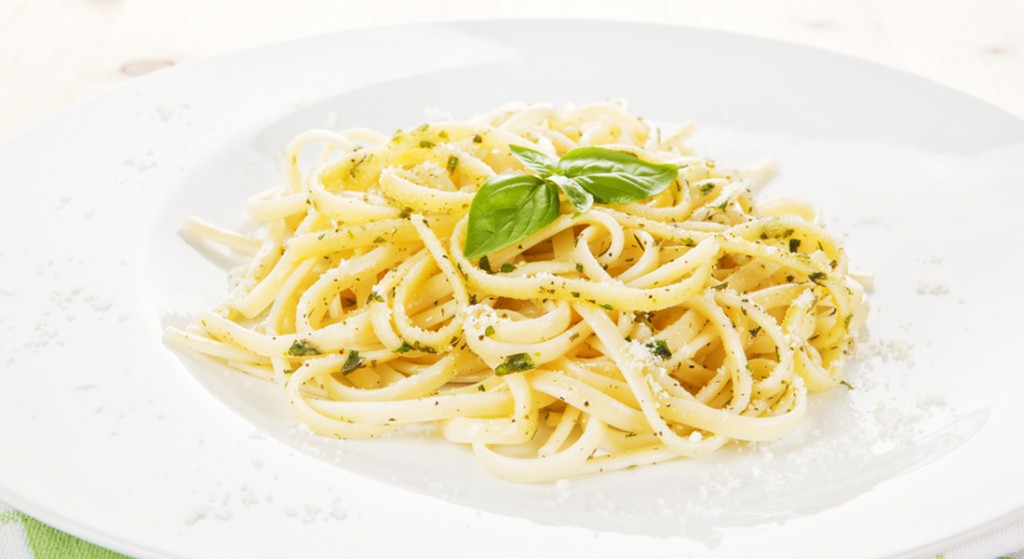 i trucchi per mangiare sano, carbonara light