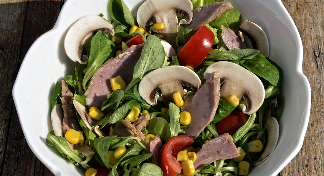 Insalata di funghi Champignon e tonno - Ricette - Melarossa