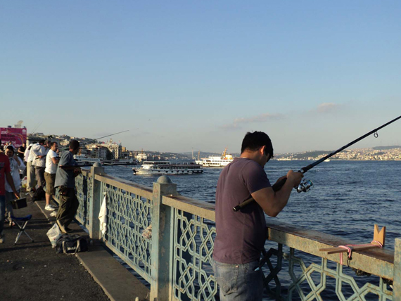 guarda i posti e i cibi di istanbul tipici