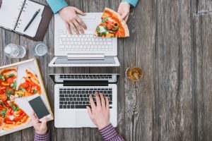 Nutrizione 7 Mangiare bene? L’importanza di fare una pausa