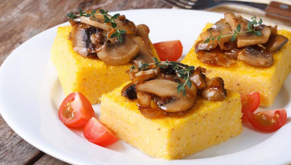 Crostini di polenta con funghi e tartufo - Melarossa