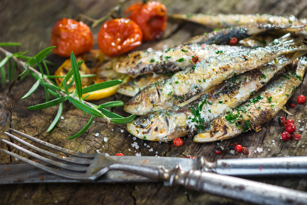 Consumare sardine fa bene alla linea e al colesterolo
