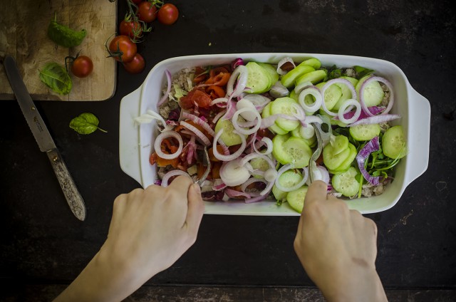 insalata dimagrante di pomodori e cetrioli