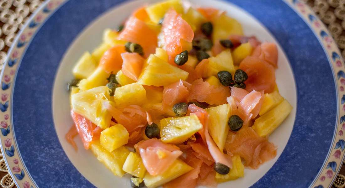 ricetta salmone di ananas e capperi