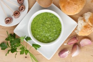 Salsa con bietole e yogurt magro