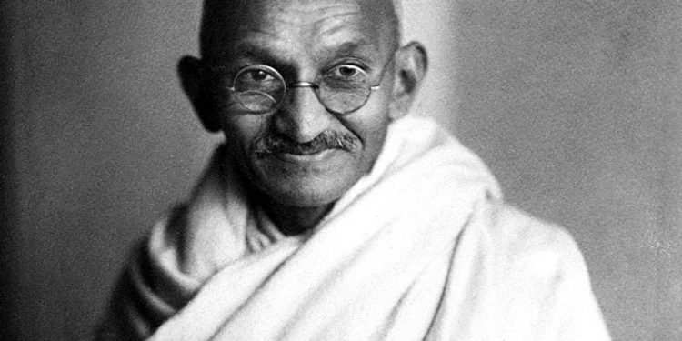 frasi Gandhi per ritrovare serenità dopo gli attentati