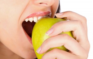 Le 6 super virtù della mela gialla