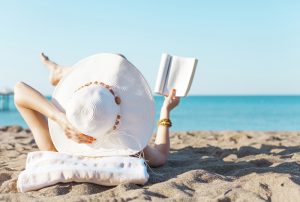 Romanzi per l’estate: ecco i 10 migliori successi