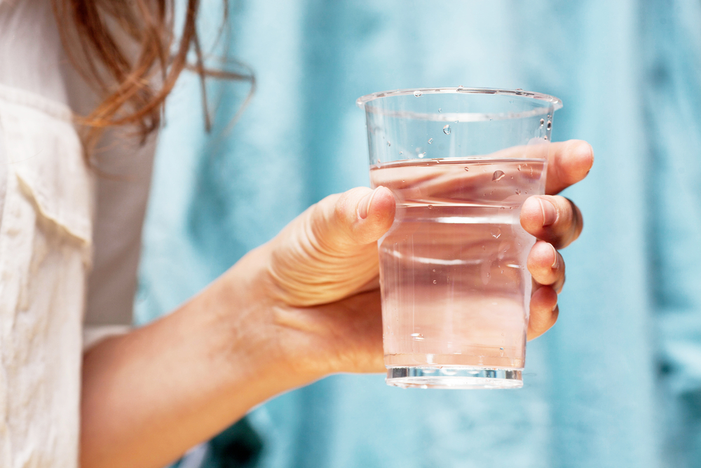 Bevi più acqua per dimagrire senza dieta
