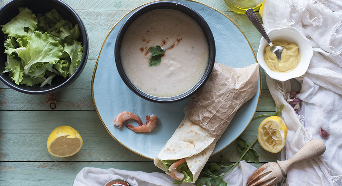 Ricetta piadina light con hummus di cannellini e gamberetti