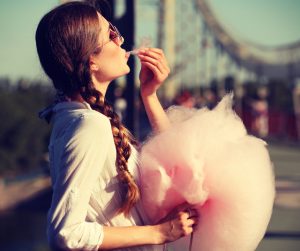 10 atteggiamenti sbagliati da mandare al diavolo per vivere meglio