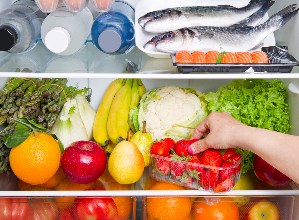 igiene in cucina separare gli alimenti nel frigorifero
