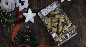 Cantucci con nocciole e mirtilli light