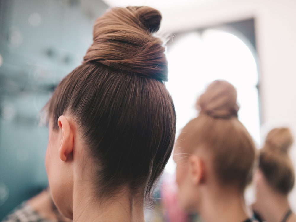 come fare un chignon fai-da-te con un calzino