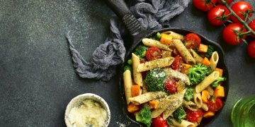 penne integrali crudigna broccoli pomodori