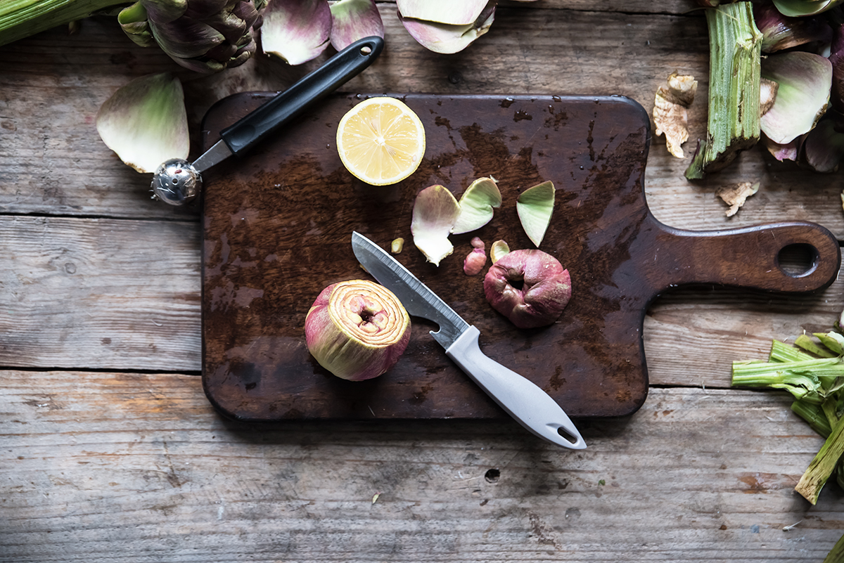  tutorial per pulire i carciofi 