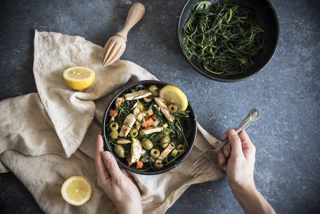 insalata di pollo con agretti