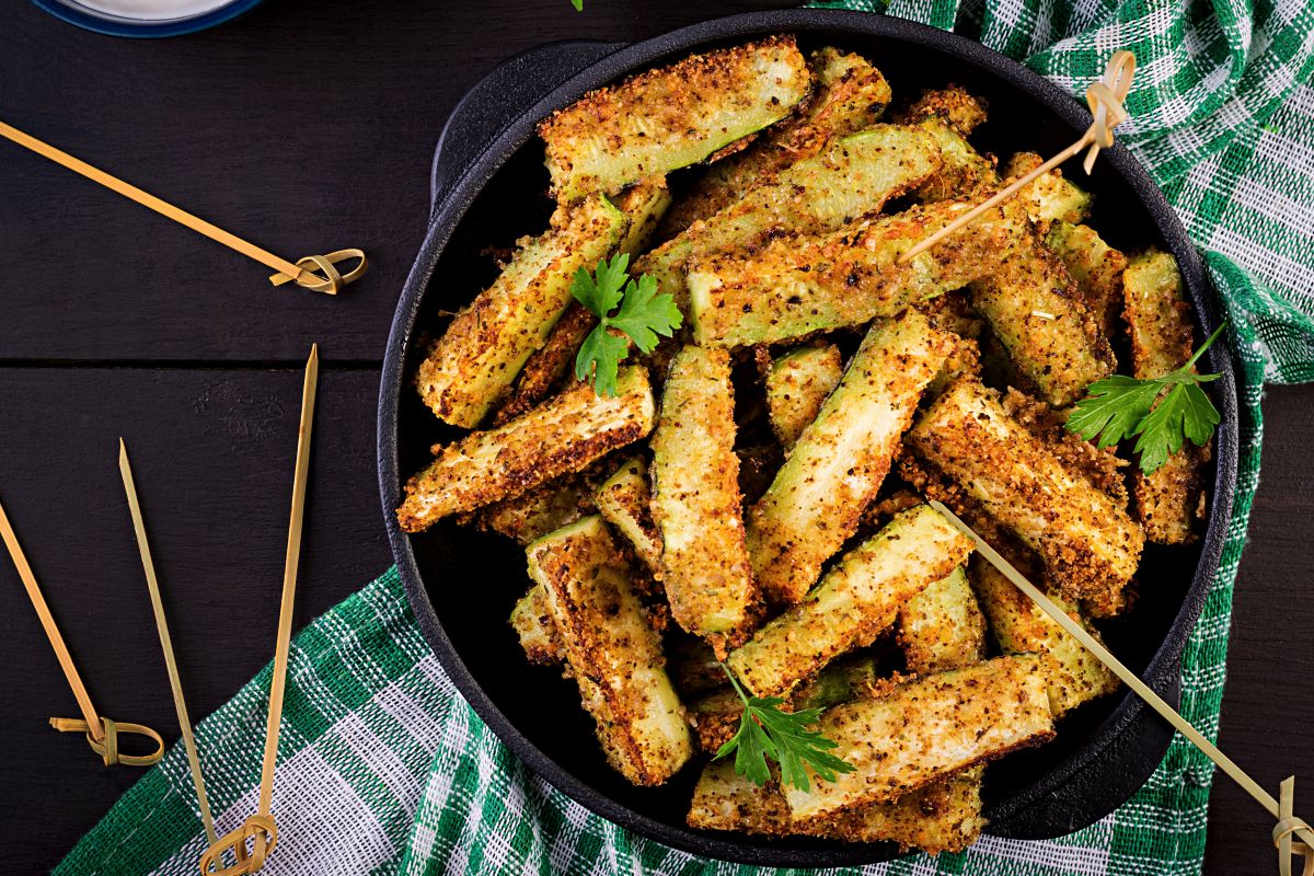 Zucchine al forno, il contorno leggero e gustoso