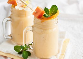 smoothie con pompelmo e papaya: la ricetta