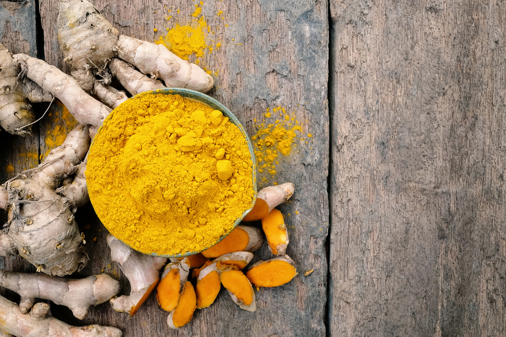 spezie brucia-grassi: curcuma