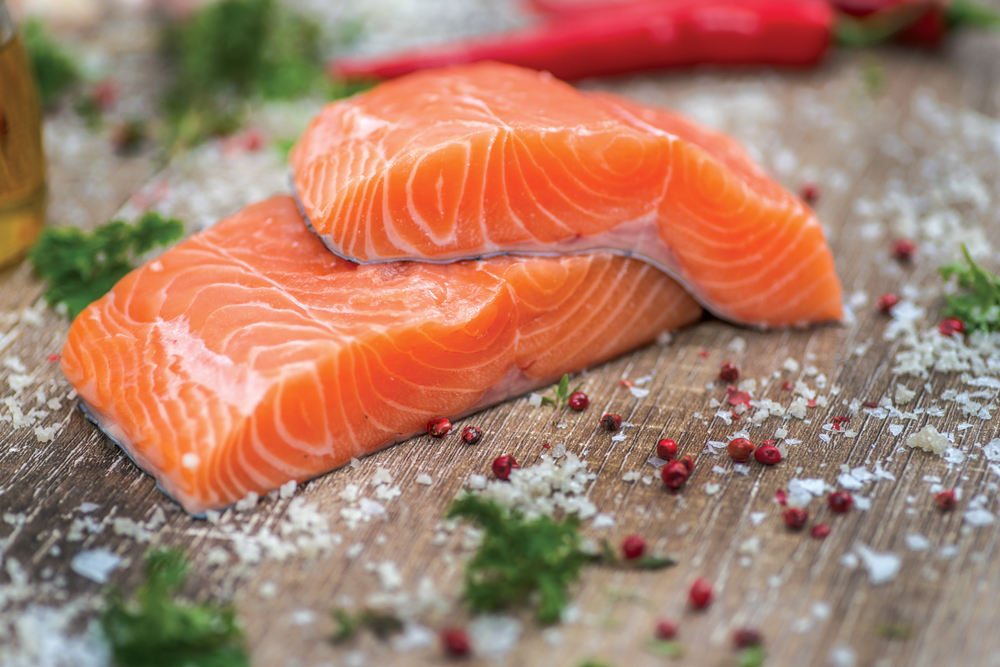 Falsi miti sul pesce: il salmone