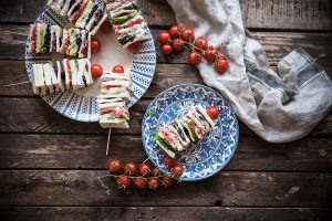 Spiedini di tramezzini: un finger food light