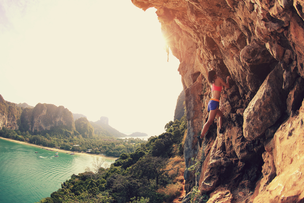 sport al mare arrampicata roccia
