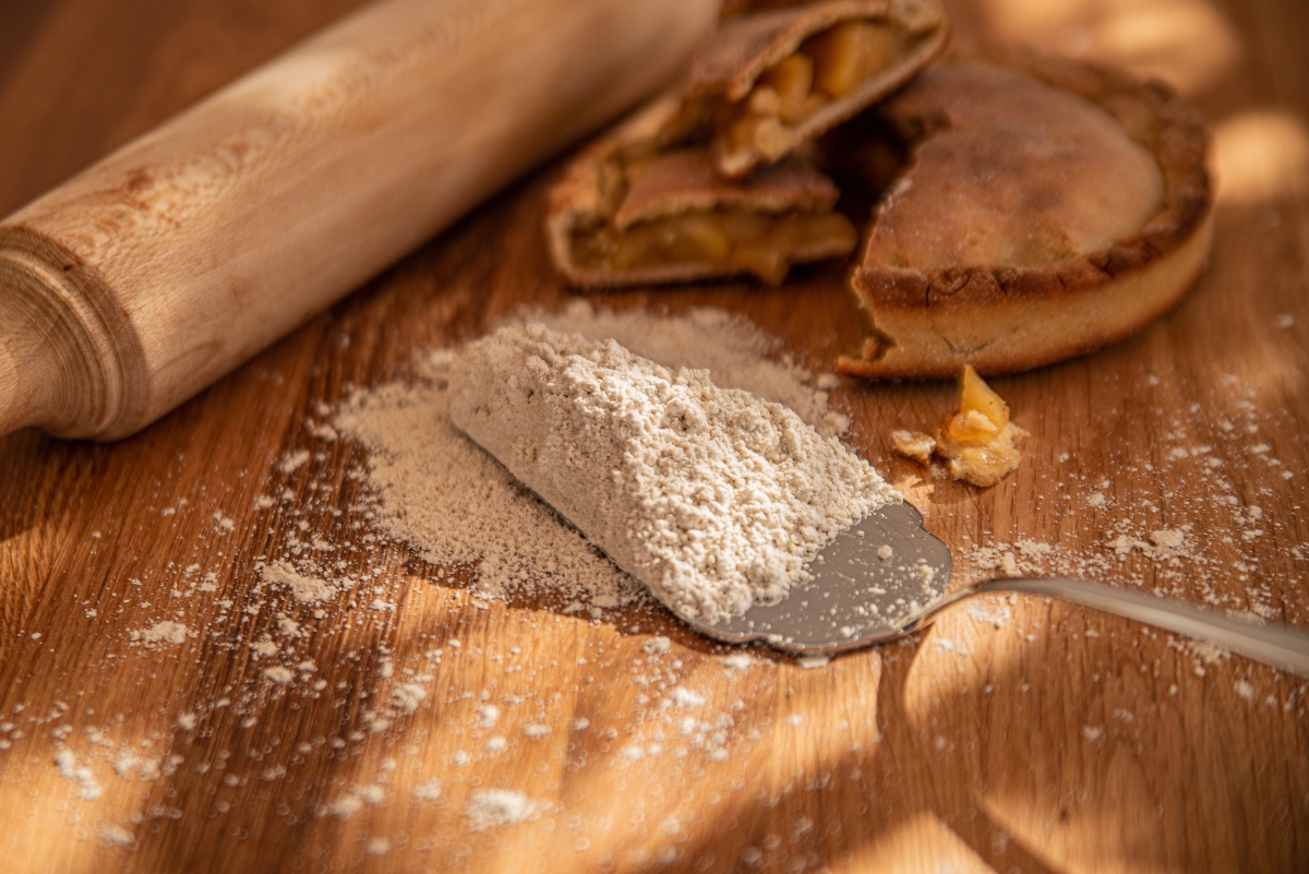 Farina di quinoa: proprietà, usi in cucina e ricette