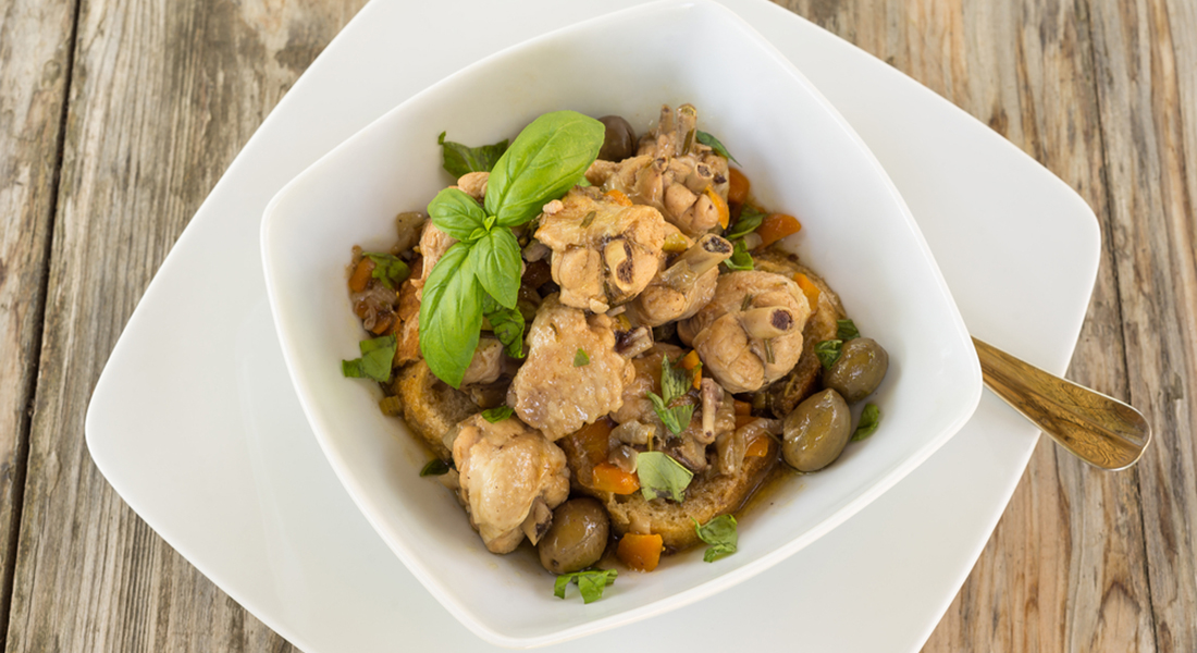 Coniglio Alla Cacciatora Con Olive Verdi Melarossa
