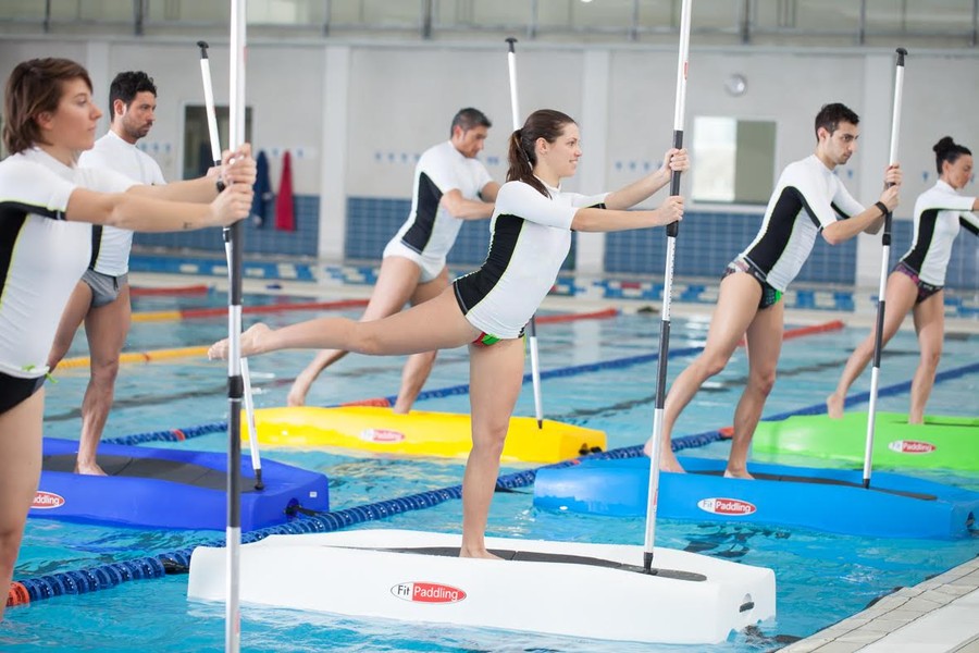 fit paddling: nuova disciplina in piscina per tonificarti