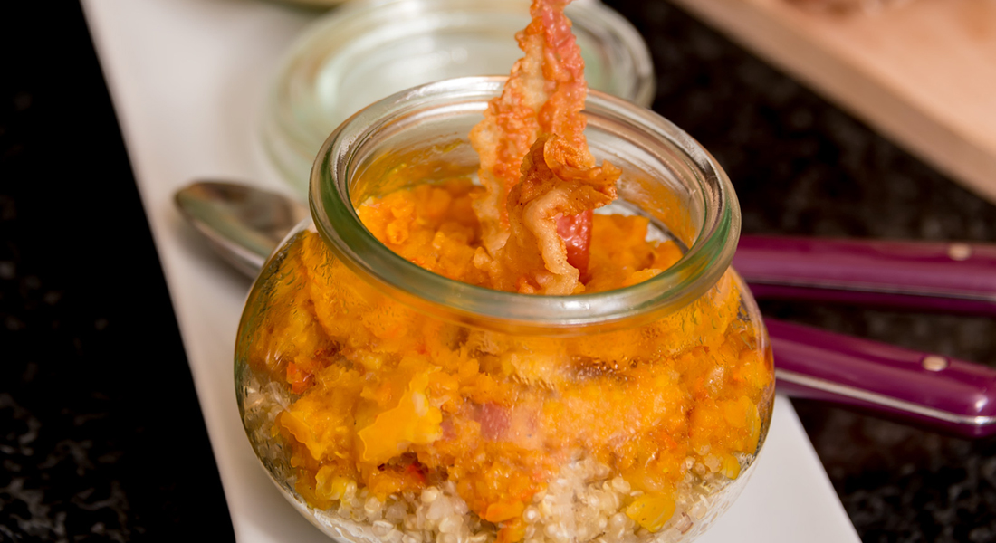 La quinoa alla zucca con pancetta piacentina è un piatto leggero, equilibrato e completamente senza glutine.