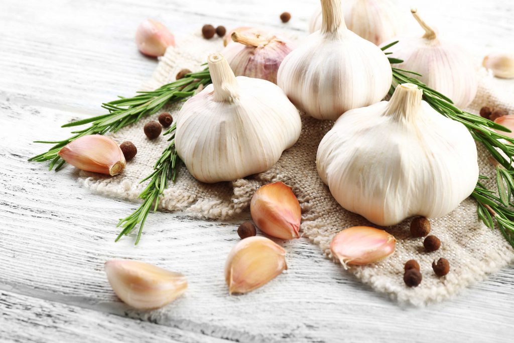 Cibi cotti o crudi: l'aglio