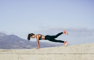 Come dimagrire le cosce: dieta, i migliori esercizi per dimagrire le gambe