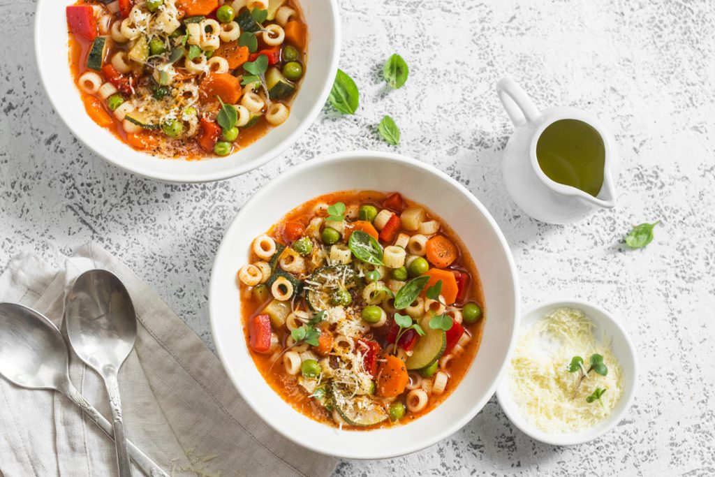 Minestra di verdura con pasta