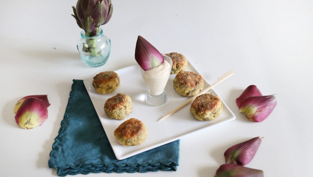 Polpette di tacchino light con carciofi e salsa allo yogurt senza glutine