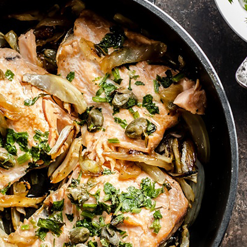 Salmone al forno con finocchi