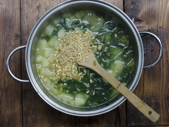 zuppa di patate bietole e kamut 2