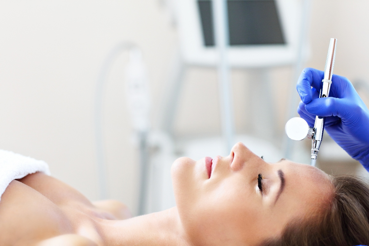 ossigenoterapia viso: cos'è, come funziona, costi e benefici