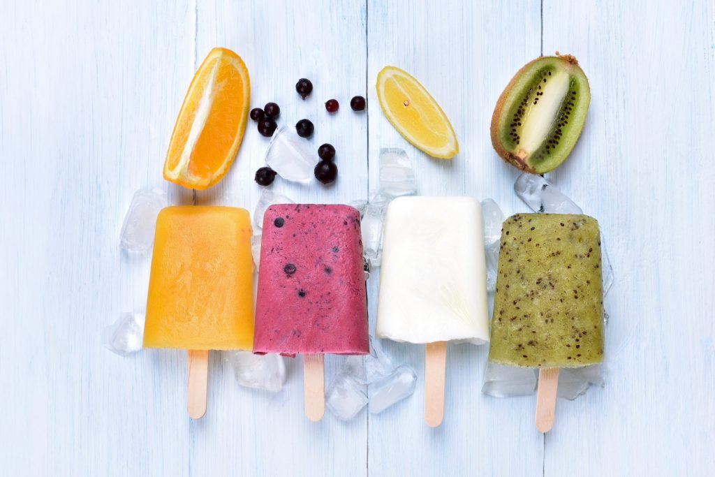 ricette con yogurt: ghiaccioli di frutta